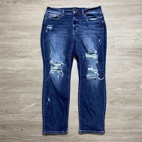 Judy Blue Denim - Judy Blue Los Angeles Jeans Women's 18W Blue Boyfriend Fit Distressed Stretch